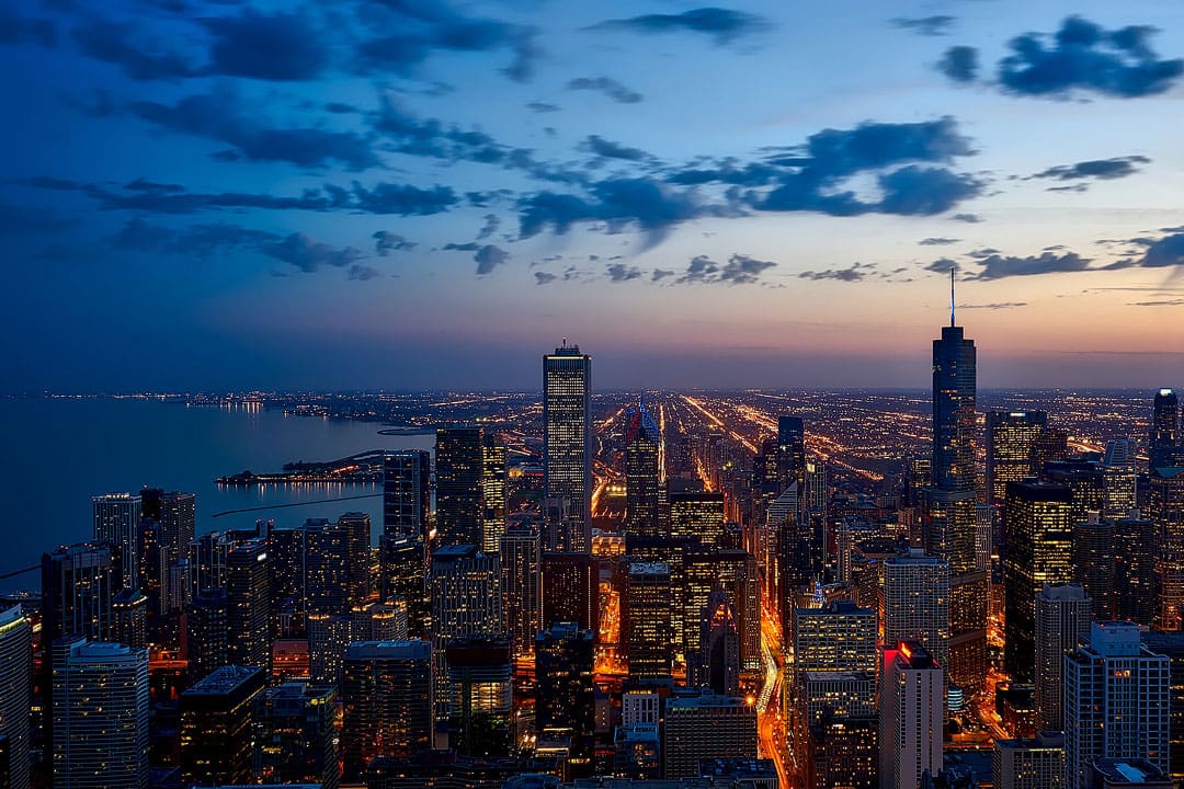 Chicago Illinois + 101 USA Places to Visit