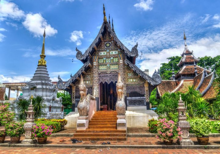 cost of living in thailand in chiang mai where you can see temples 