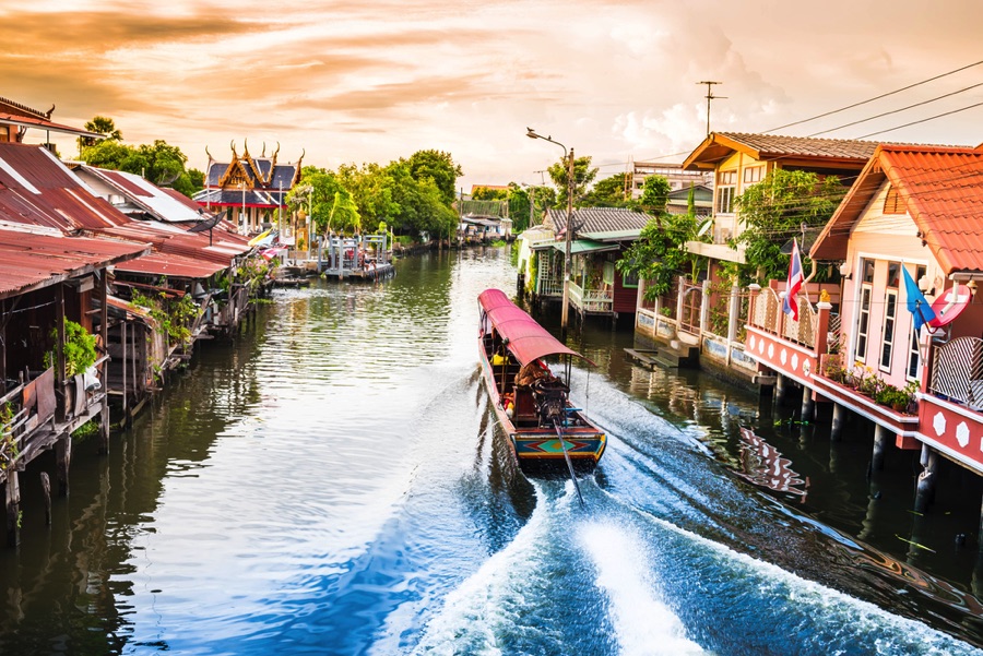 Thailand Market Best Countries To Travel To