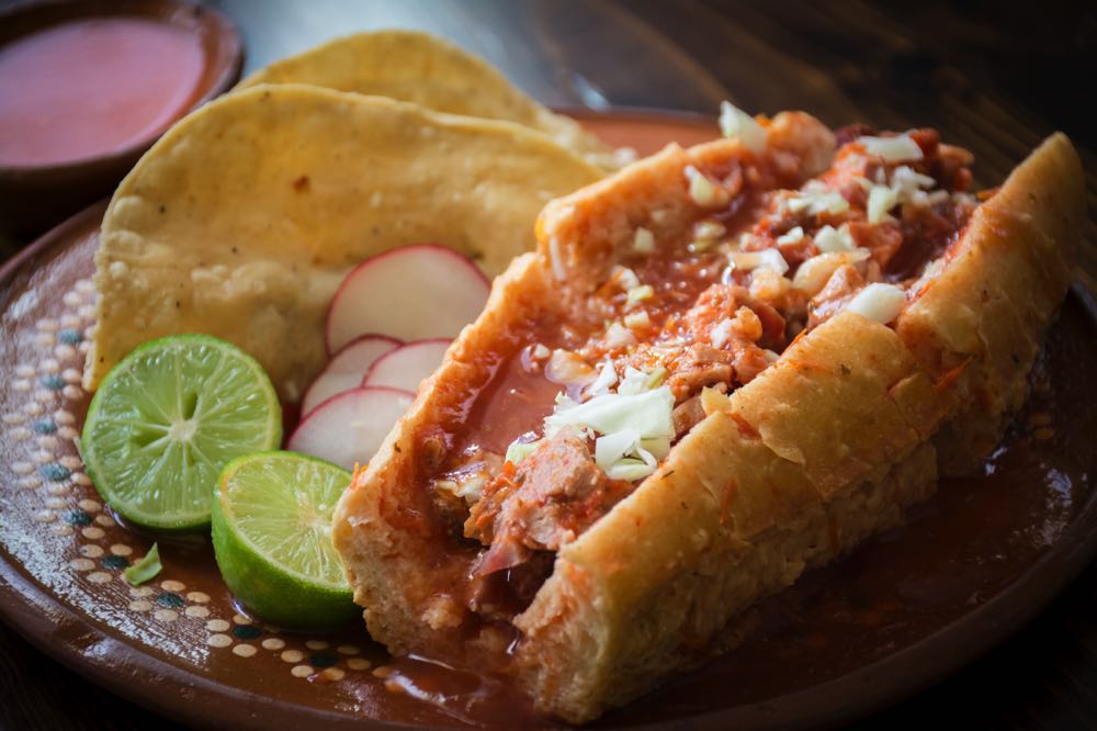 tortas ahogadas what to eat in guadalajara