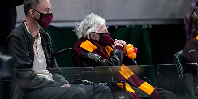 Sister Jean Dolores Schmidt watches Loyola Chicago play Illinois at Bankers Life Fieldhouse in Indianapolis, Sunday, March 21, 2021. (AP Photo/Paul Sancya)