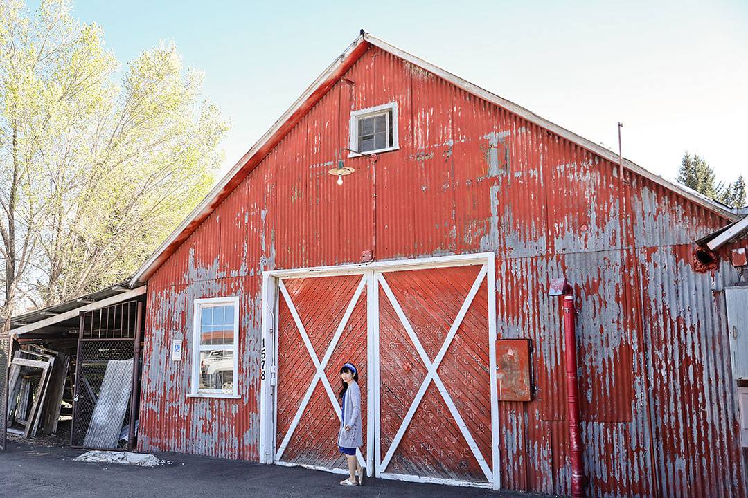 red barn antiques
