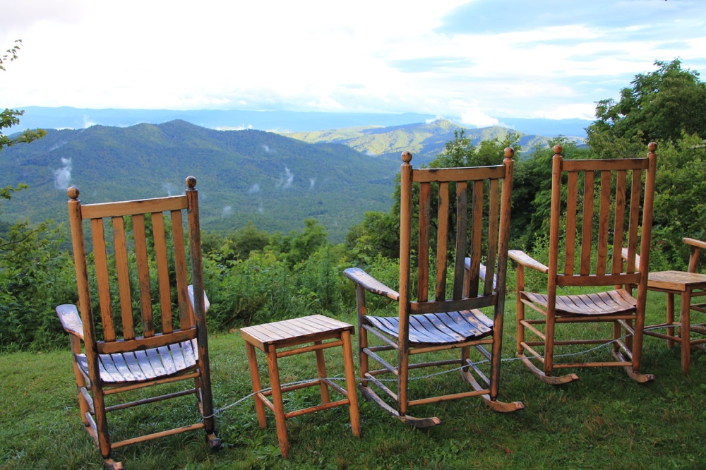 Pisgah Inn rocking chairs in asheville