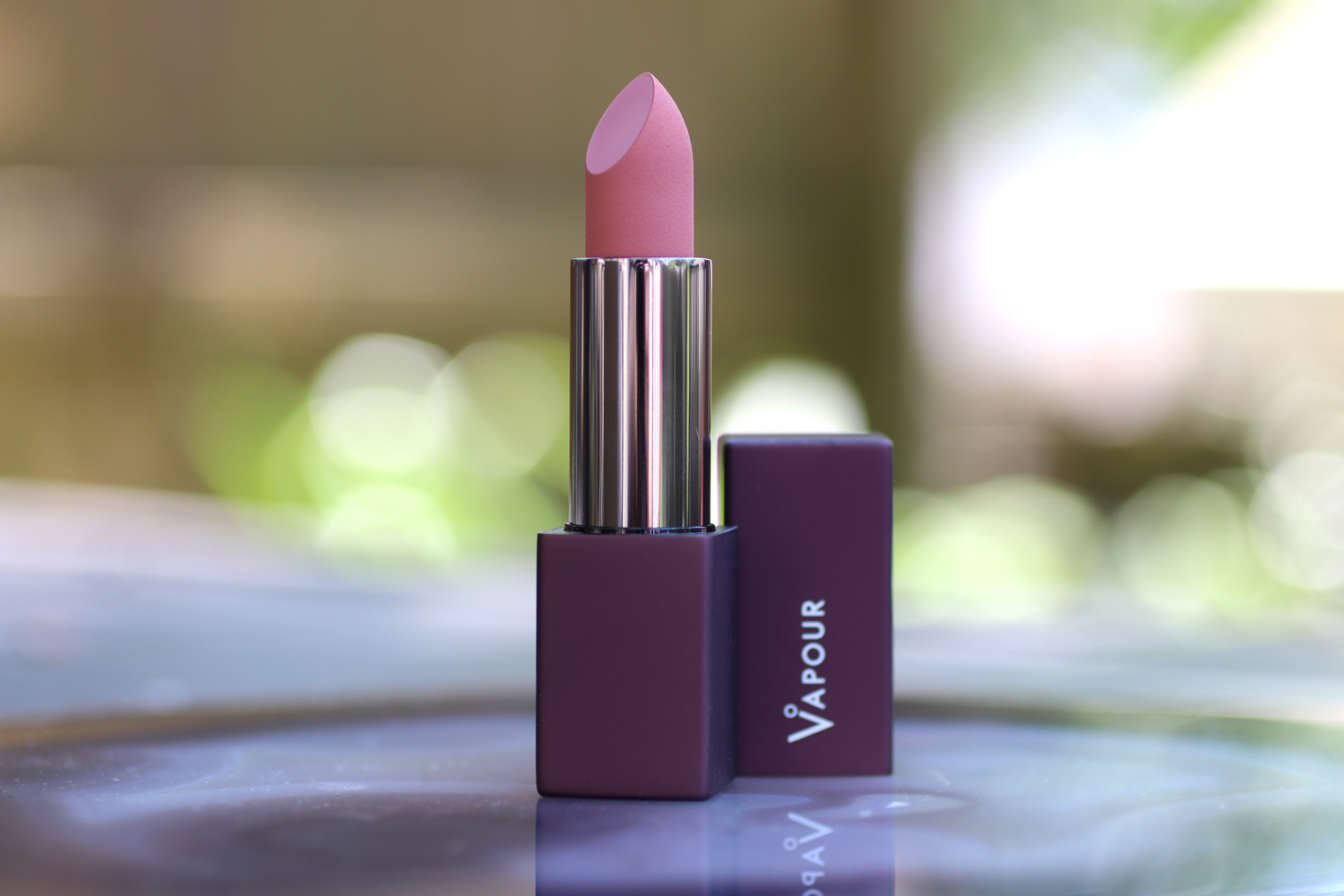 Vapour Beauty cruelty free lipstick in Chere