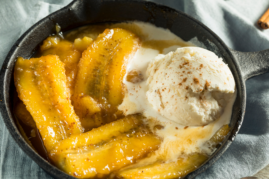 bananas foster is a top food in new orleans