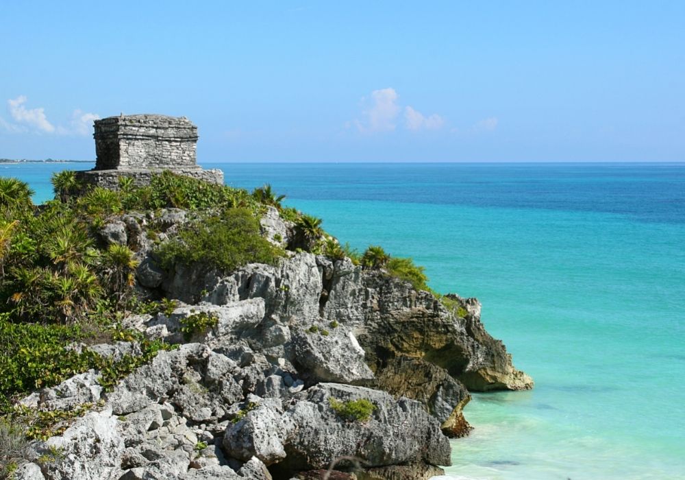 visiting the tulum ruins