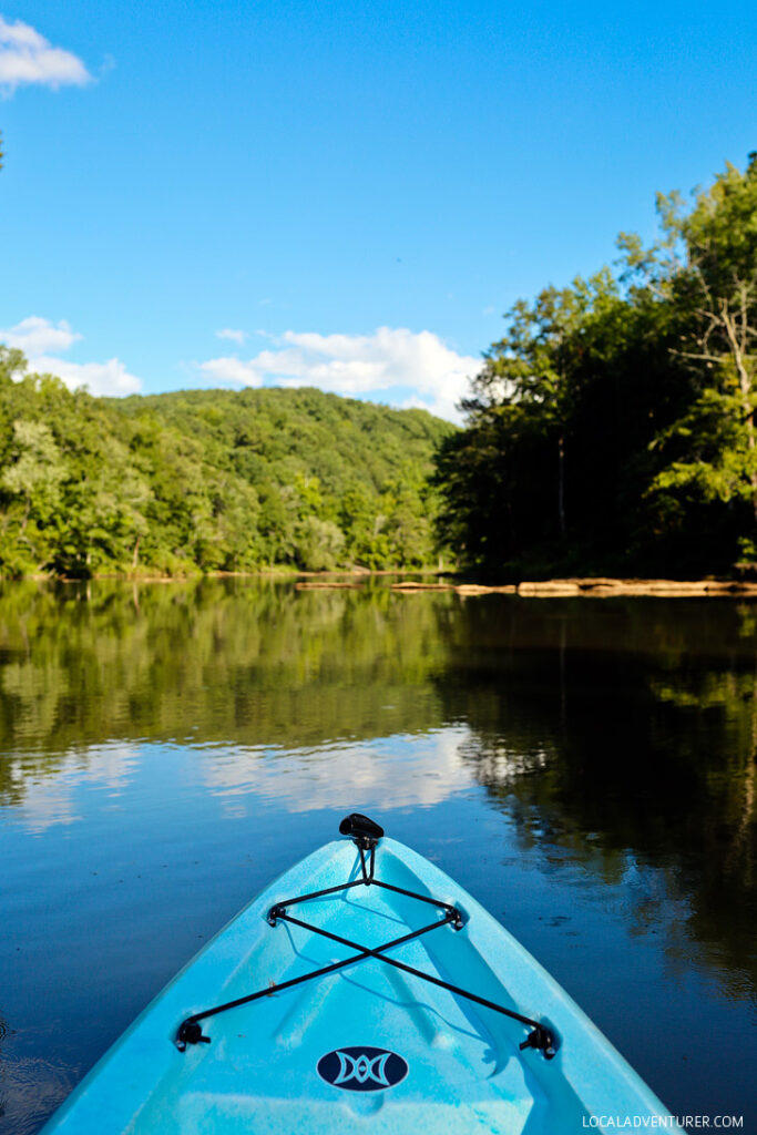 Kayaking through the Set of Mockingjay at Sweetwater Creek State Park - State Parks near Atlanta Georgia // localadventurer.com