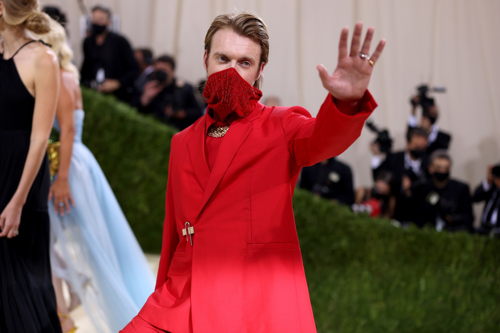 NEW YORK NEW YORK SEPTEMBER 13 Finneas OConnell attends The 2021 Met Gala Celebrating In America A Lexicon Of Fashion...