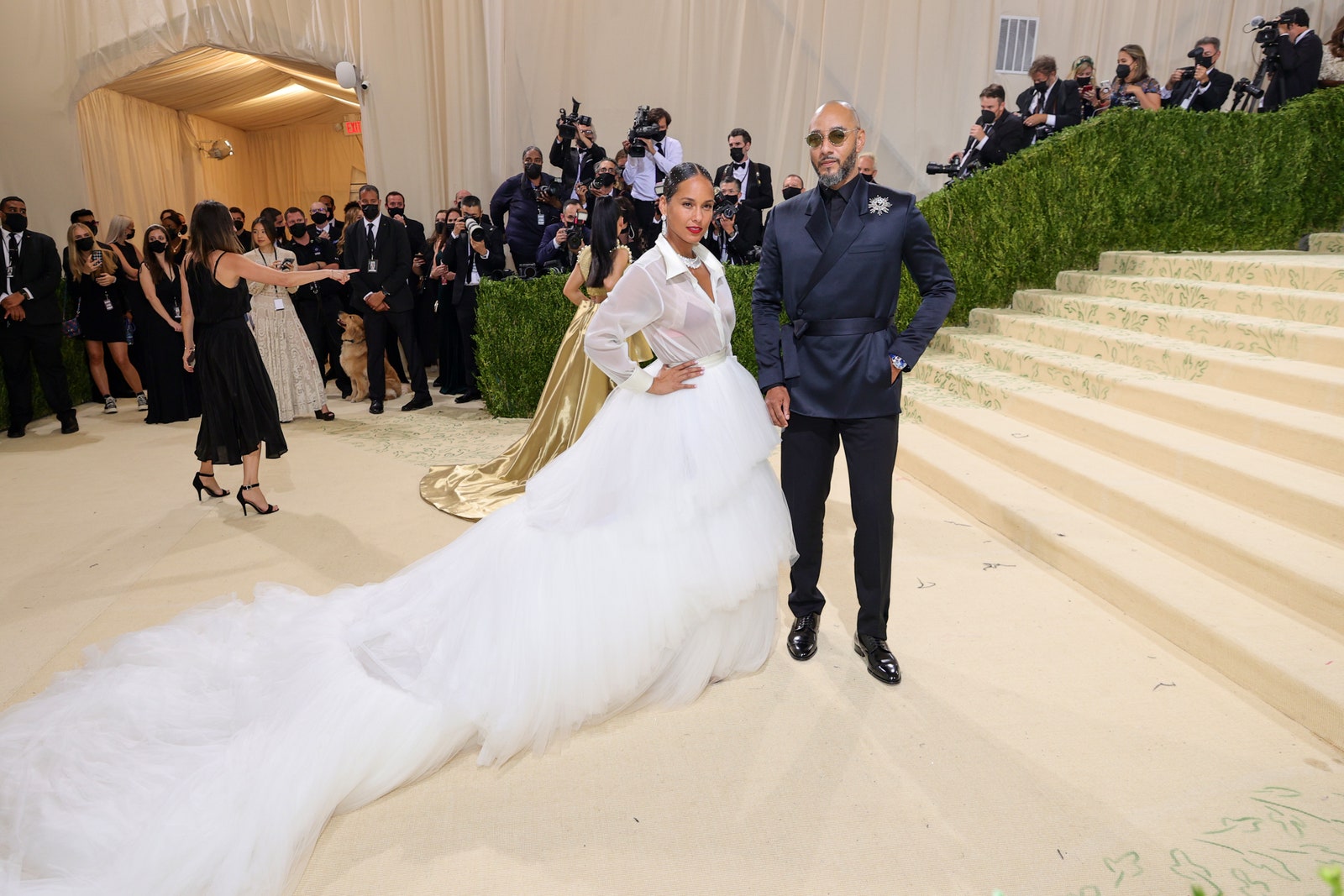NEW YORK NEW YORK SEPTEMBER 13 Alicia Keys and Swizz Beatz attend The 2021 Met Gala Celebrating In America A Lexicon Of...