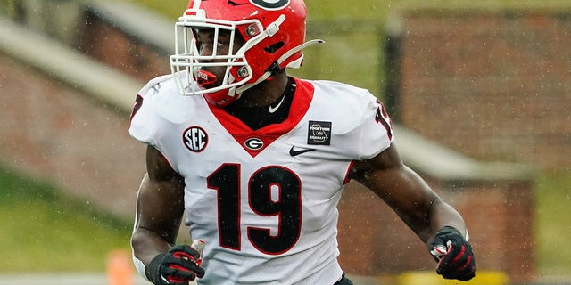 Georgia Bulldogs linebacker Adam Anderson defends against the Missouri Tigers during the second half Dec. 12, 2020, at Faurot Field at Memorial Stadium in Columbia, Missouri.