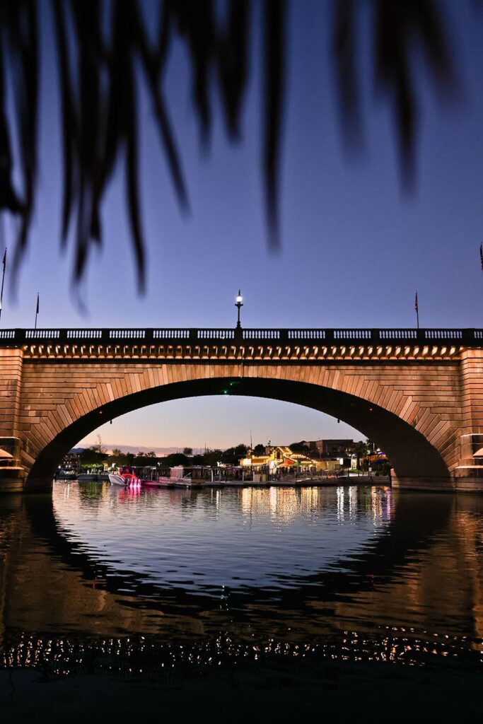 cruisin tikis lake havasu bridge