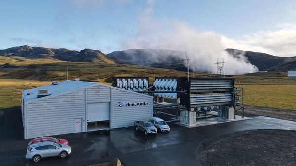 Climeworks factory with it