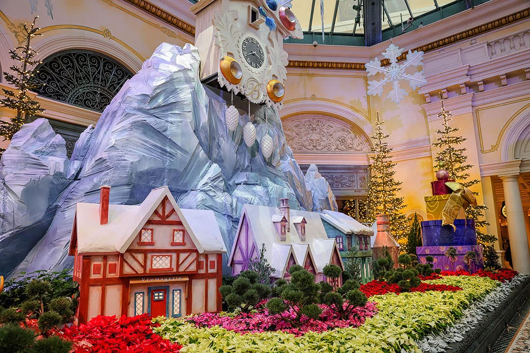 bellagio christmas display 2021