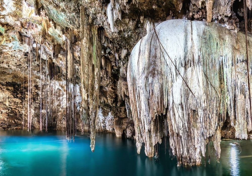 El Pit Cenote