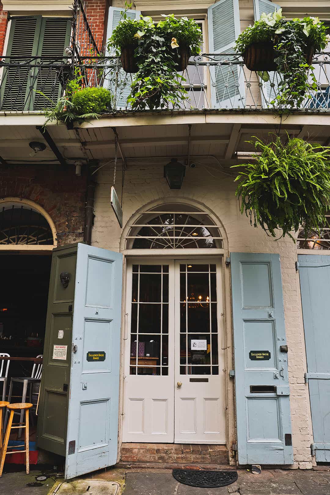 faulkner bookstore in new orleans french quarter