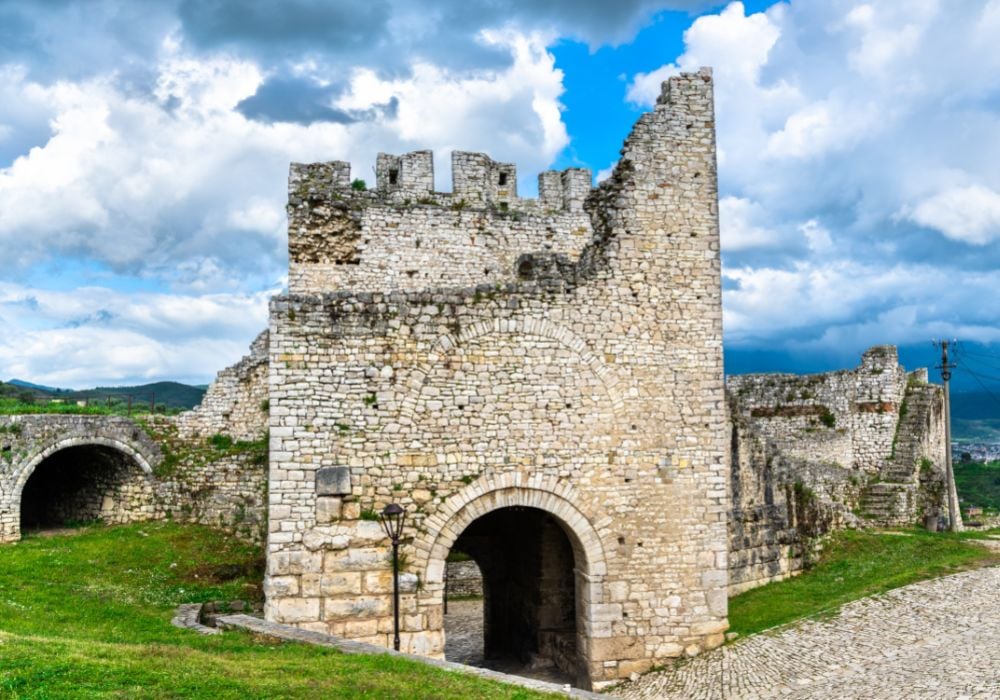 The stunning ruins of Berat castle
