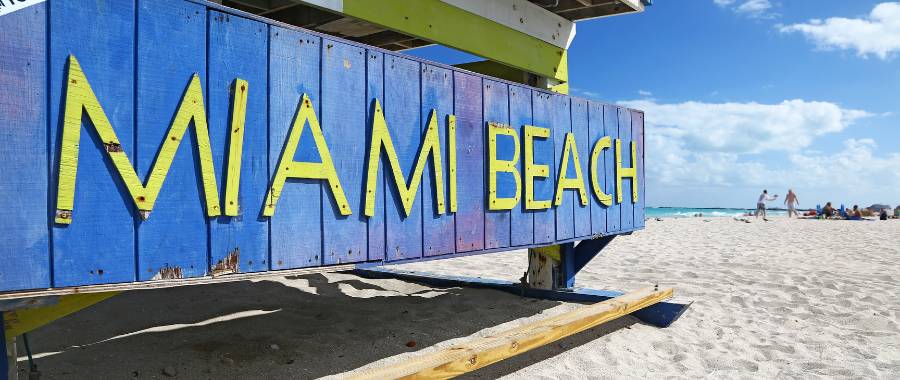 A beautiful view of the sign at Miami beach in Miami, FL