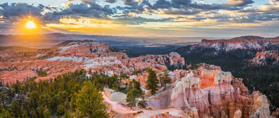 sunset view of the rock formations in Bryce Canyon National Park, UT