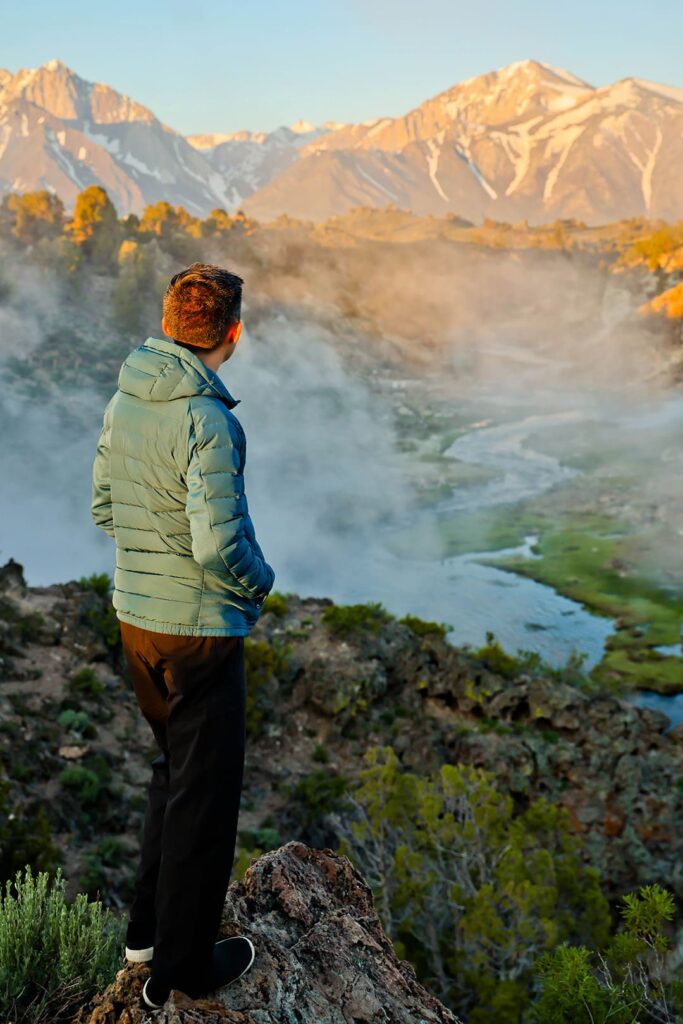 men's travel pants with hidden pockets