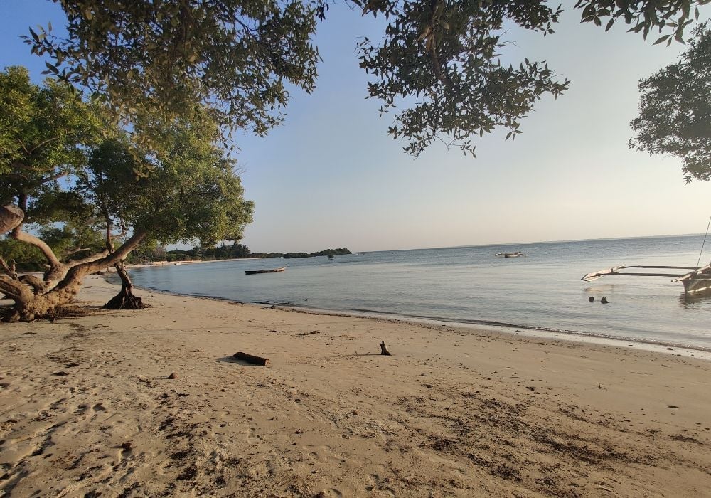 A beautiful beach paradise in Funzi Island