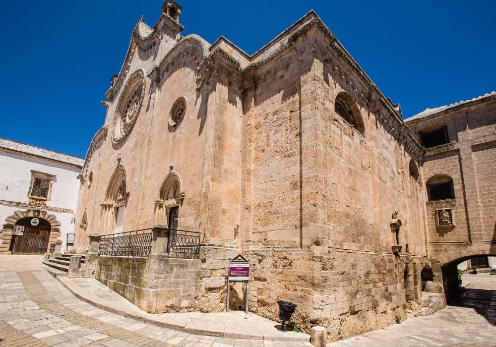 The beautiful Ostuni Cathedral is placed at the top of the highest hill in the city.