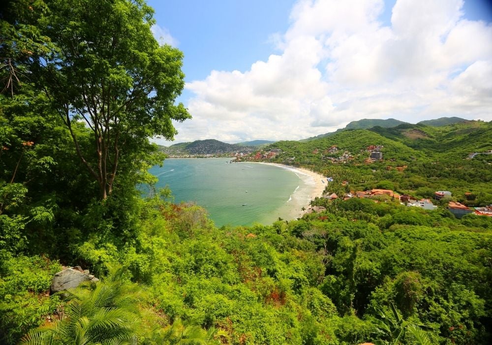 The view from the Mirador Playa Linda, one of the prettiest attractions in Zihuatanejo