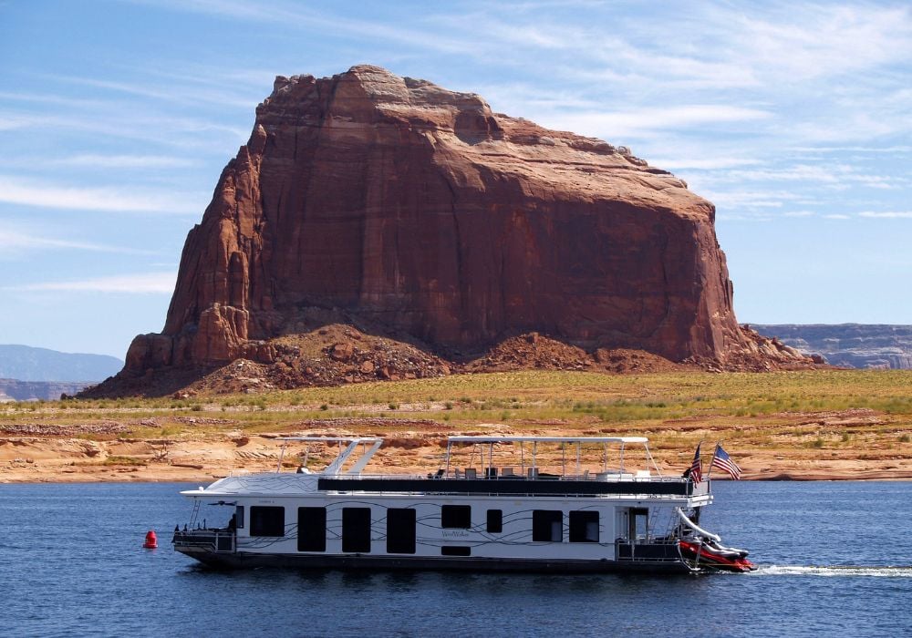 boat in Lake Powell Arizona