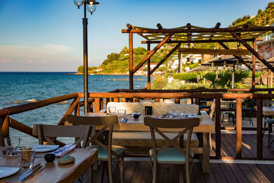 Restaurants in Zante Town