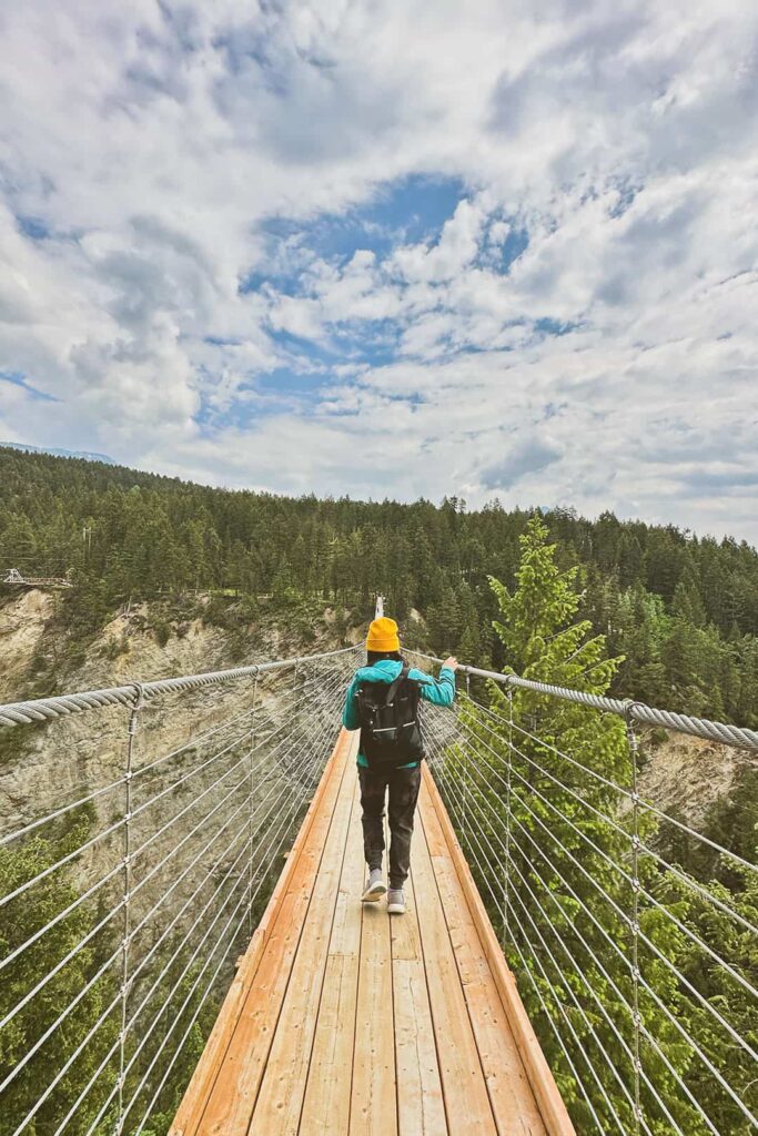 golden skybridge canada