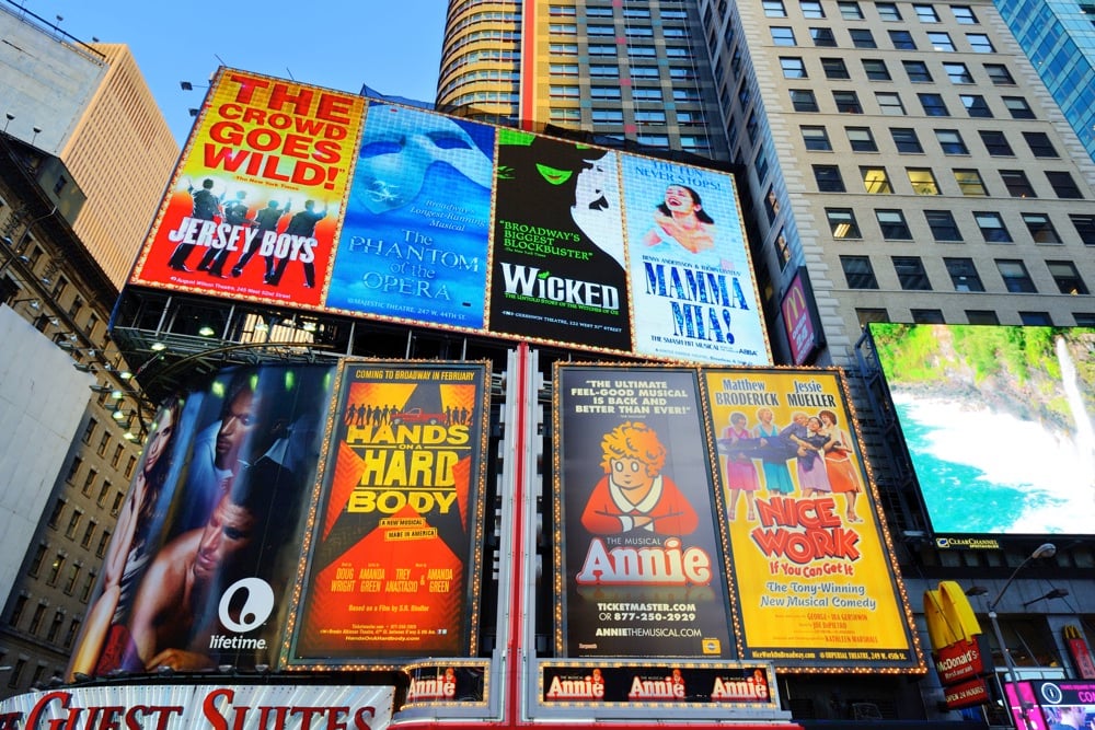 broadway show new york weekend