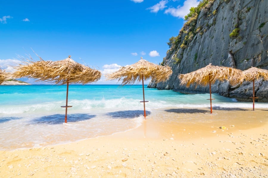 Xigia sulphur beach from the sand