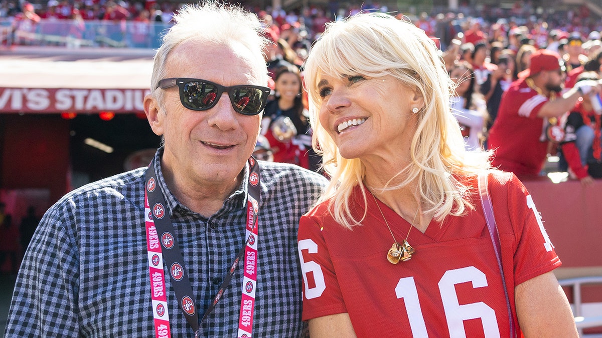 Joe Montana and Jennifer Wallace