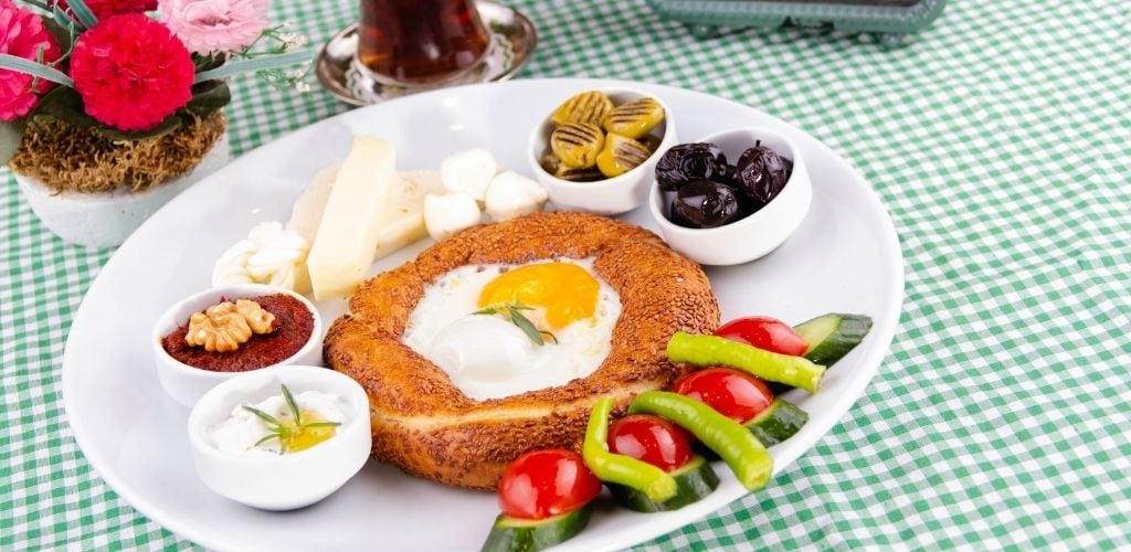 Turkish breakfast and tea - kahvalti tabagi