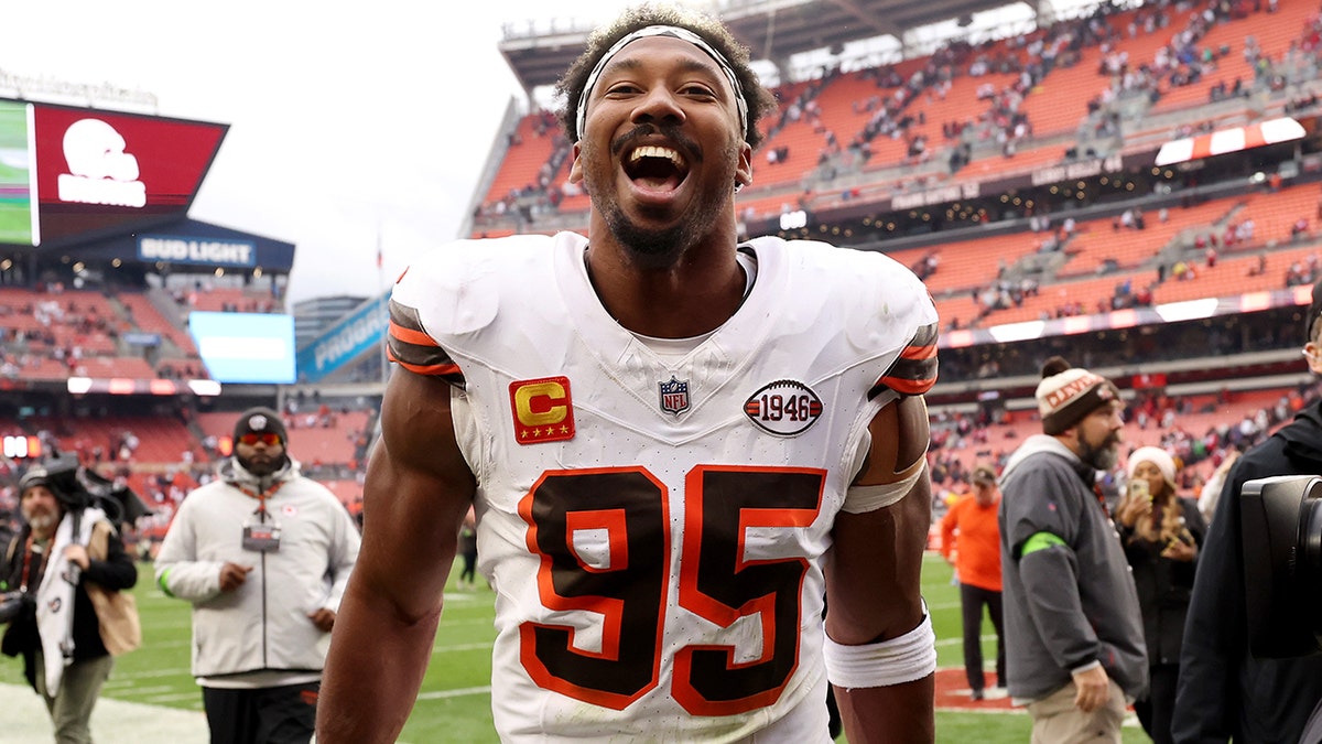 Myles Garrett comes out