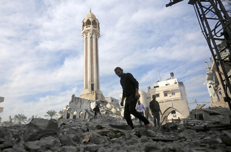 Jaffa Great Mosque destroyed after Israeli airstrike in Deir al-Balah