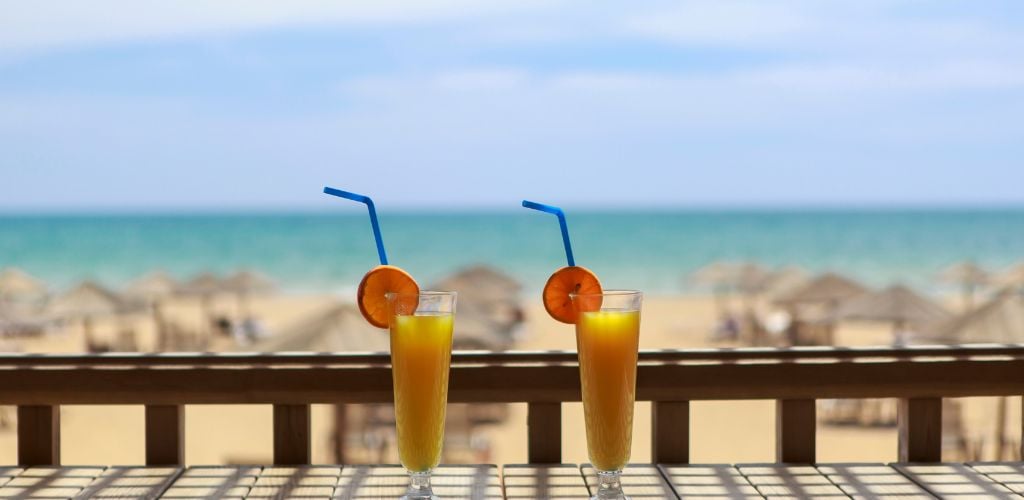 beach cocktail 