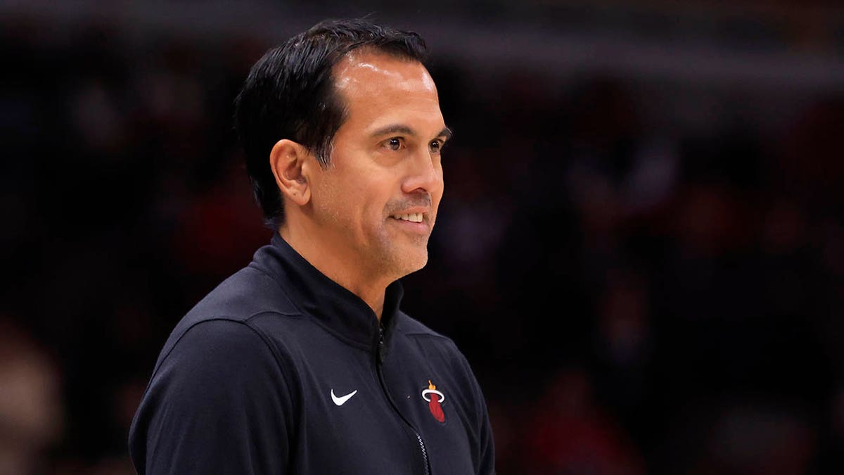 Erik Spoelstra on sidelines