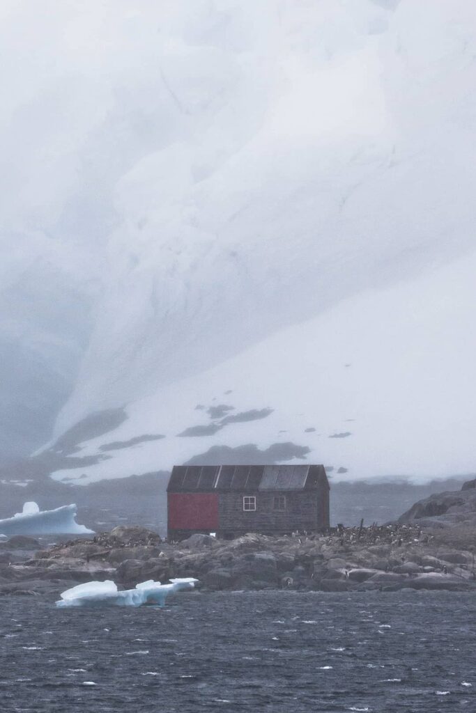 port lockroy antarctica