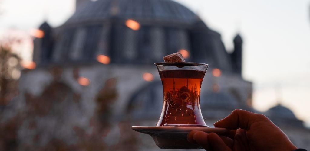 turkish tea friendly locals