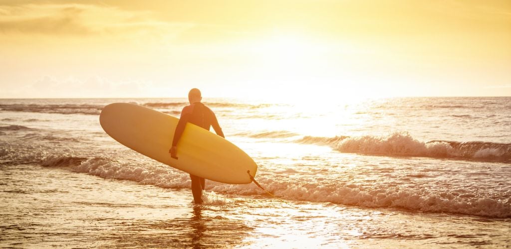 surfing portugal