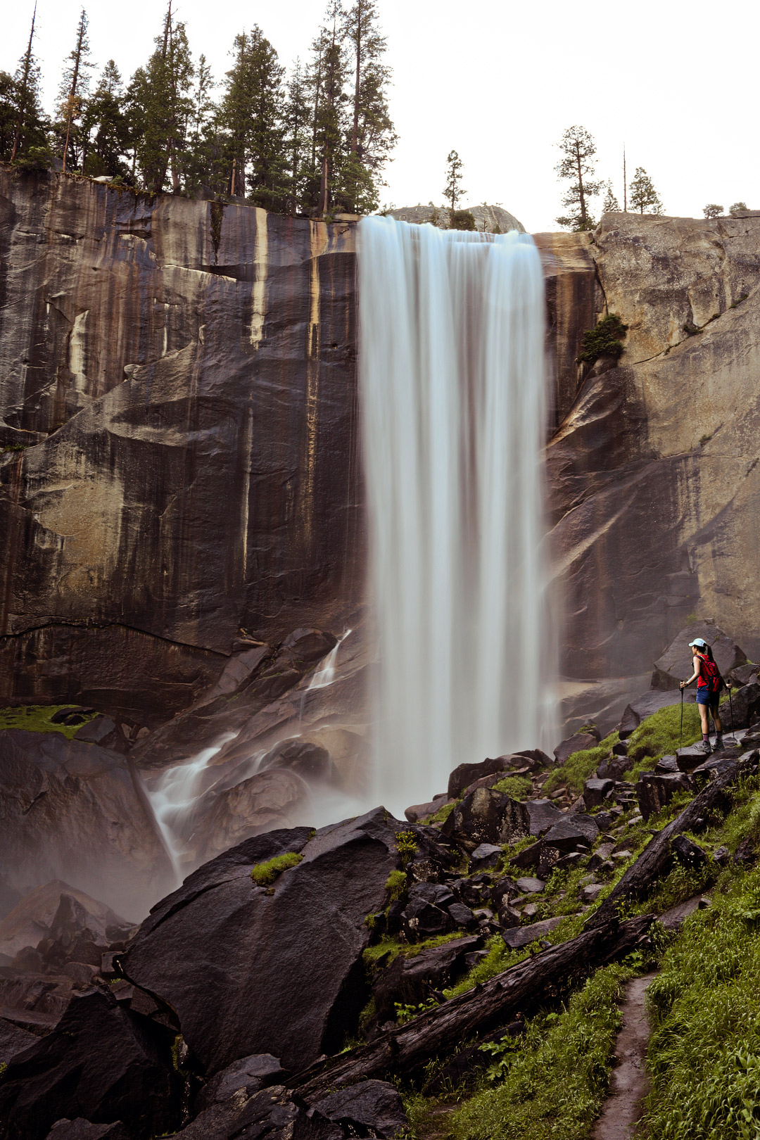 Mist Trail Hike + 11 best hikes in Yosemite National Park