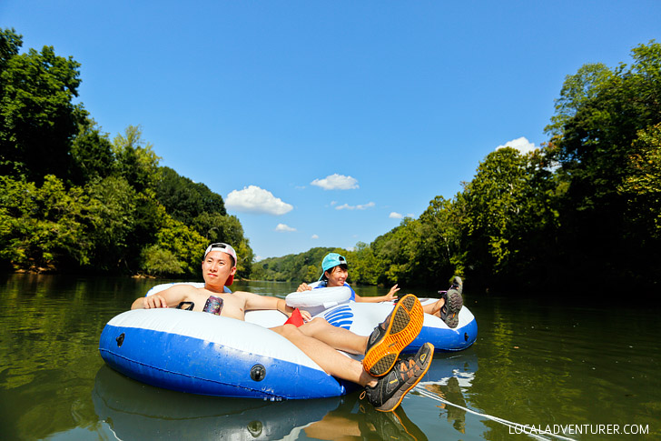 Favorite Summer Activity in Atlanta - Chattahoochee River Tubing - Everything You Need to Know About Shooting the Hooch // localadventurer.com