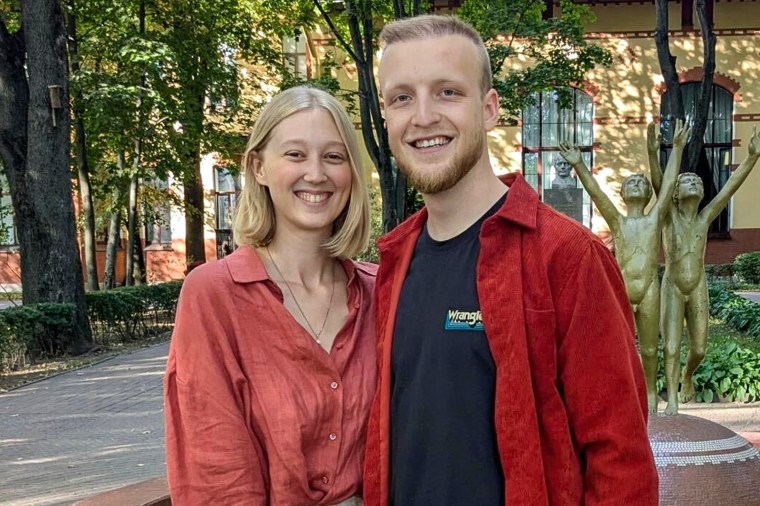 Artur and Kseniia.