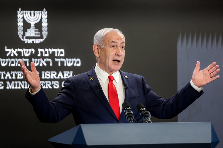 Image: Israel Prime Minister Benjamin Netanyahu gives a news conference in Jerusalem.