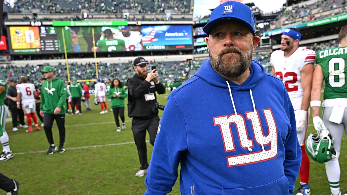 Brian Daboll walks off the field