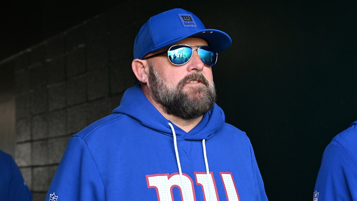 Brian Daboll in the tunnel vs the Eagles