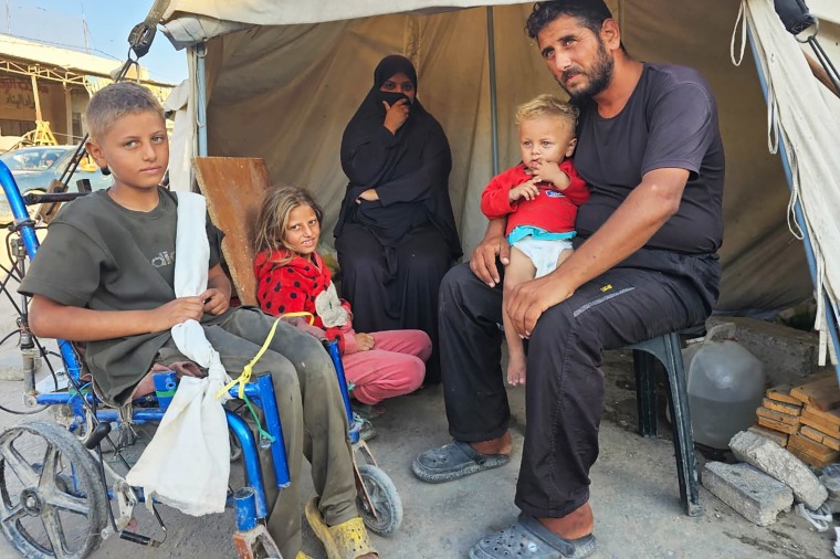 Sohaib Ibrahim Abu Jamea and his family.