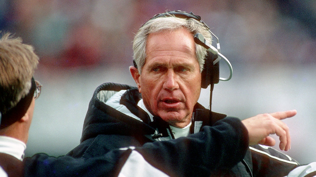 Mike White with Raiders