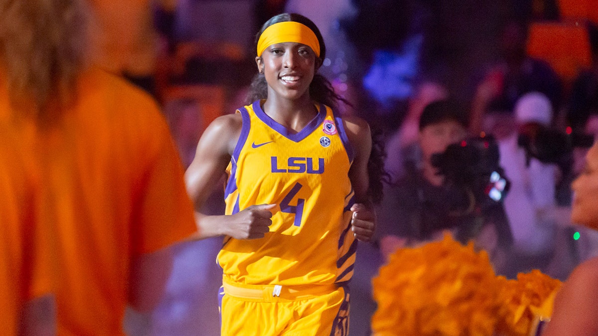 Flau'jae Johnson is introduced by a game