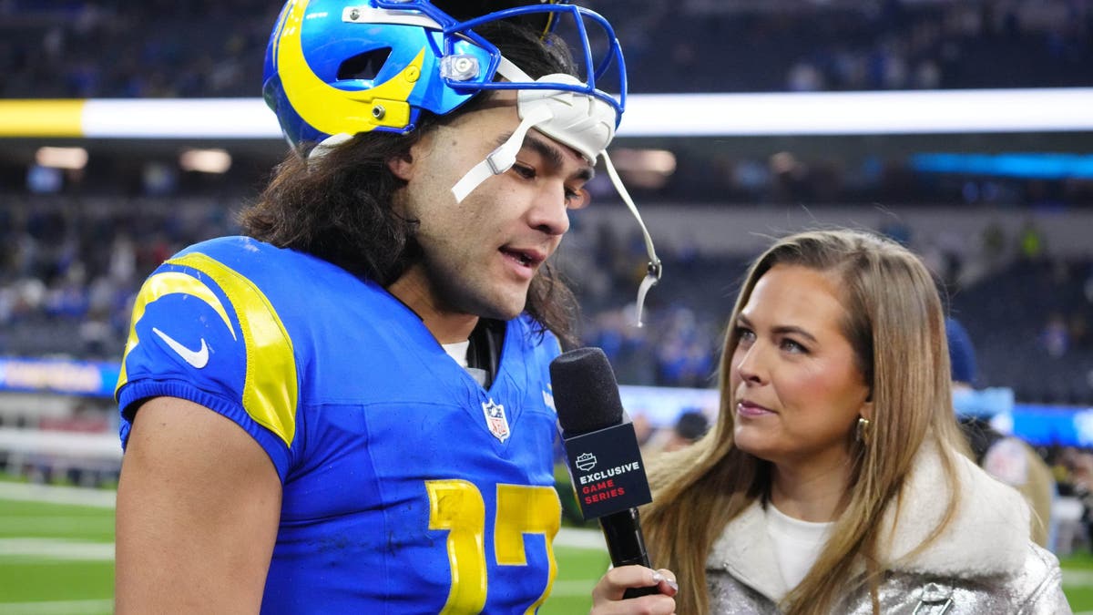 Jamie Erdahl interviews Puka Nacua